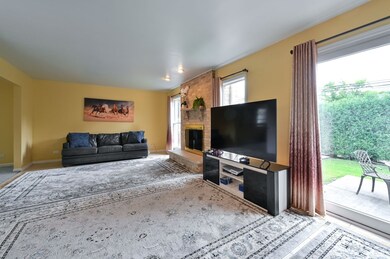 1907 Ivy Ln, Glenview, IL 60026 - photo 5