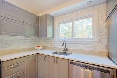 7 Meadow Way, Norton, MA 02766 - photo 5