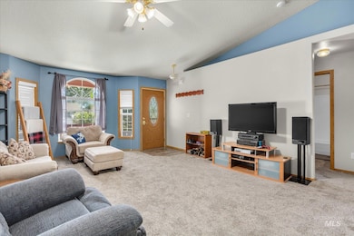 4822 Pioneer Ave, Caldwell, ID 83607 - photo 5