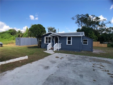 902 Canal Dr, Cocoa, FL 32926 - photo 2