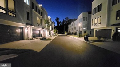 3728 Glenmoor Reserve Ln, Chevy Chase, MD 20815 - photo 3