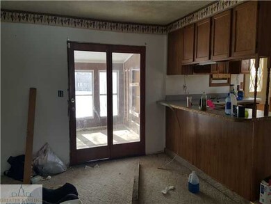 4636 Palmer St, Lansing, MI 48910 - photo 4