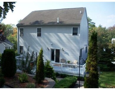 197 Acropolis Rd, Lowell, MA 01854 - photo 6