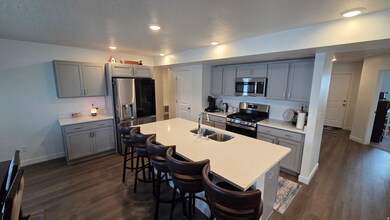 3534 N Finch Ln, Eagle Mountain, UT 84005 - photo 4