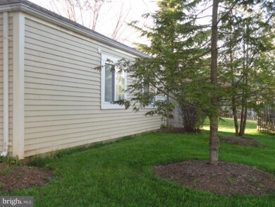 19917 Stoney Point Way, Germantown, MD 20876 - photo 4