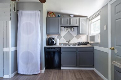 20 Houde St, Nashua, NH 03060 - photo 5