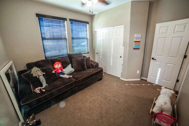 3104 E Regina Street-6