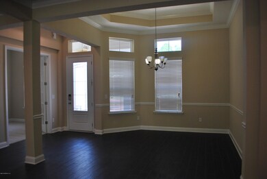 PA 66 Bartoli Foyer & Dining Room