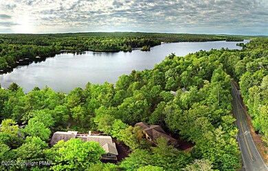 6104 Lakeview Dr, Pocono Pines, PA 18350 - photo 5