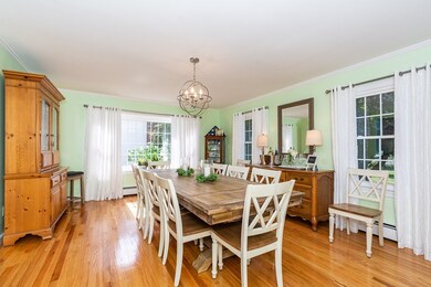 29 & 29R Surrey Ln, Lowell, MA 01852 - photo 4