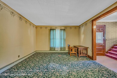 1724 N Sumner Ave, Scranton, PA 18508 - photo 4