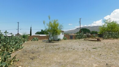 2505 Eastridge Dr unit 3, Alamogordo, NM 88310 - photo 4