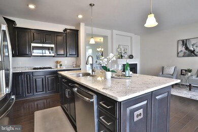 43421 Town Gate Square, Chantilly, VA 20152 - photo 6