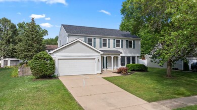 2158 Countryside Cir, Naperville, IL 60565 - photo 2