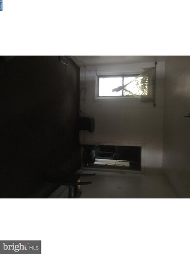 558 E Penn St, Philadelphia, PA 19144 - photo 3