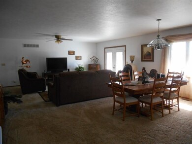 415 Jeri Ct, New Carlisle, IN 46552 - photo 5