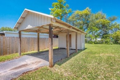 1419 Tennessee St, Lake Charles, LA 70607 - photo 2