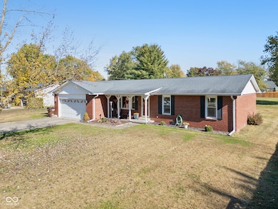 10331 N 50 W, Columbus, IN 47203 - photo 2