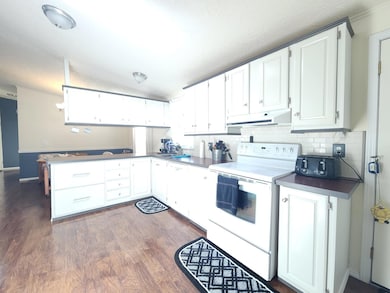 197 - kitchen 1