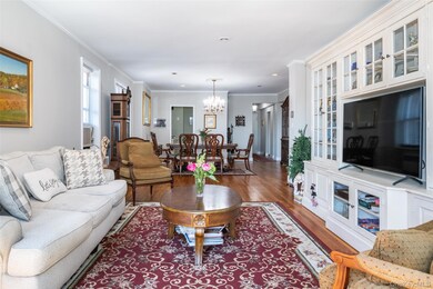 Wykagyl Country Club Apartments unit B-6Q, New Rochelle, NY 10804 - photo 6