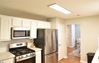 28906 Pine Forest Dr, Magnolia, TX 77355 - photo 6