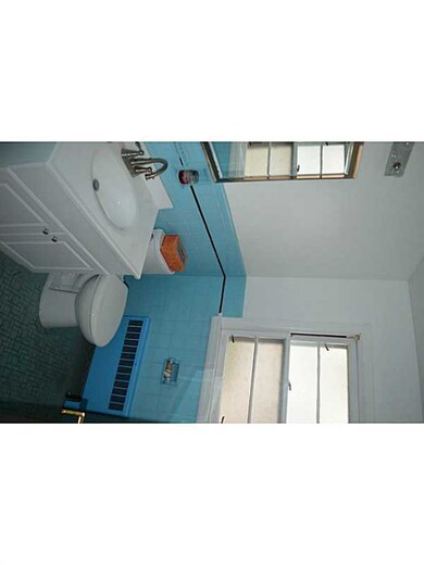 Bathroom. 1st floor lavette