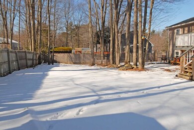 14 Maplewood Ave, Rochester, NH 03867 - photo 2