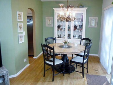 441 Town Place Cir unit 441, Buffalo Grove, IL 60089 - photo 5