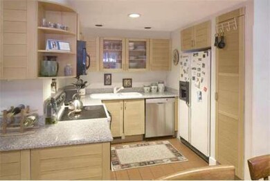 90 Putnam Ave unit 2, Cambridge, MA 02139 - photo 3