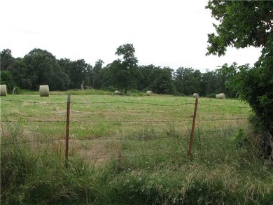 12820 Kenneth Price Rd, Elm Springs, AR 72762 - photo 6