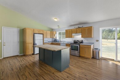 5-web-or-mls-843-sleepy-hollow-loop