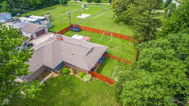 212 S 12th Ave, Beech Grove, IN 46107 - photo 5