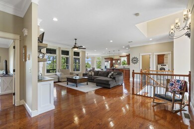 159 Gavins Trl, Walnut Shade, MO 65771
