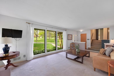 4350 Meadow View E-16