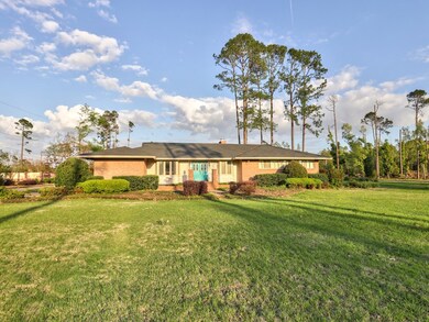 611 S Morris Ave, Donalsonville, GA 39845 - photo 3