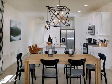 TUC_Chaparral_Carnival_Balance_Dining