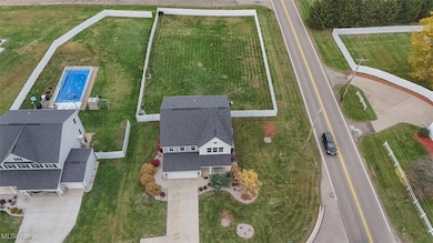 6067 Longview St SW, Massillon, OH 44646 - photo 3