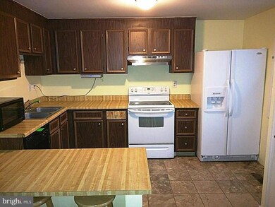 607 Glynlee Ct, Reisterstown, MD 21136 - photo 7