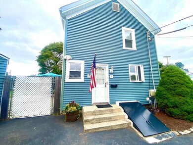 9 Lee St, Pawtucket, RI 02861 - photo 2