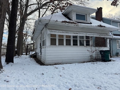 619 Shepard St, Lansing, MI 48912 - photo 3
