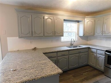 4178 Tennessee 49, Tennessee Ridge, TN 37178 - photo 7