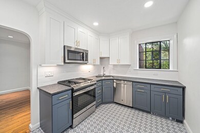102 Sewall Ave unit 6, Brookline, MA 02446 - photo 7