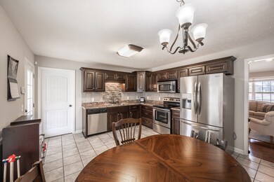 143 Richdale Ln, Shelbyville, TN 37160 - photo 4