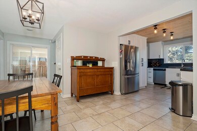 712 Maple St, Central Point, OR 97502 - photo 6