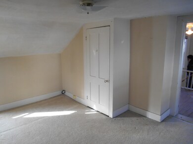 17 Pearl St, Adams, MA 01220 - photo 3