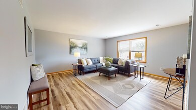 19920 Gilbert Hills Dr, Hagerstown, MD 21742 - photo 7