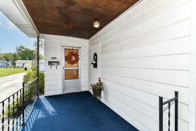 404 E 8th St, Sheridan, IN 46069 - photo 5