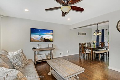 32 Hemlock St, Hazlet, NJ 07730 - photo 6