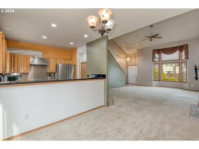 Living Room/Dining Room