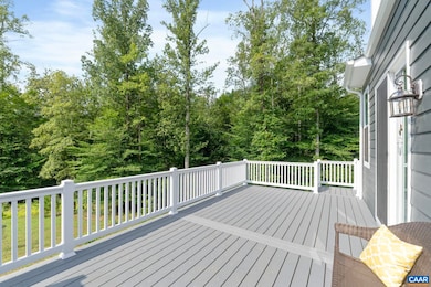 Expansive Trex Select Deck